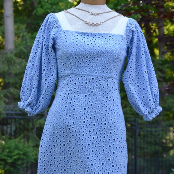 SOLD - Prim & Prose Off The Shoulder Midi Dress - Picture 4 of 6